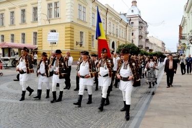 Oraşul Cernăuţi va găzdui Festivalul internaţional de folclor „Întâlniri Bucovinene” - 2021