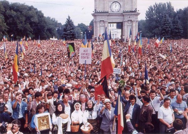 „TEMA ZILEI”: R. Moldova la 30 de ani de Independenţă. Astăzi, la TVR MOLDOVA şi TVR 1 , începând cu ora 21:00