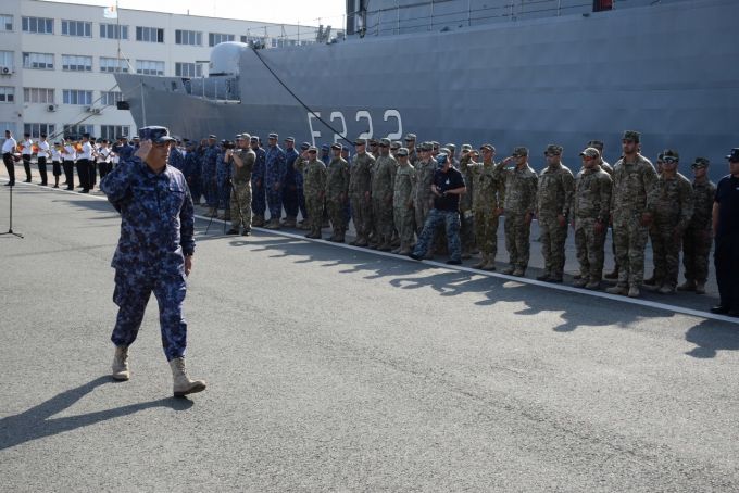 Peste 250 de militari români participă la exerciţiul multinaţional 'Eurasian Partnership MCM Dive 21', desfăşurat în Marea Neagră