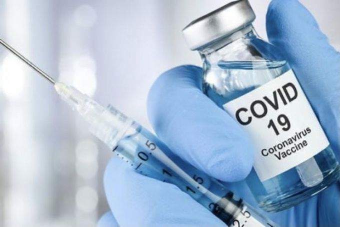 Comisia Europeană: Decizia de administrare a celei de-a treia doze de vaccin anti COVID revine statelor membre
