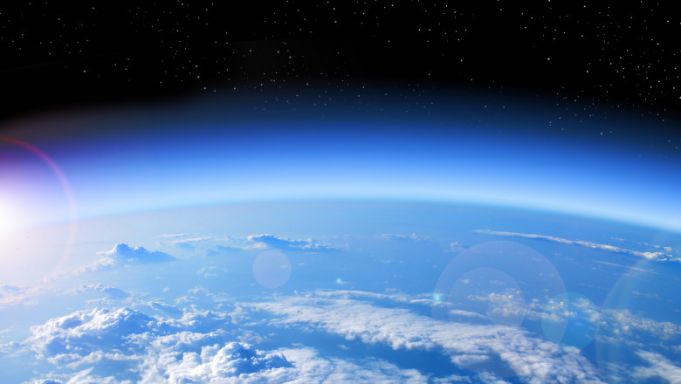 16 septembrie - Ziua internaţională pentru protecţia stratului de ozon (ONU)