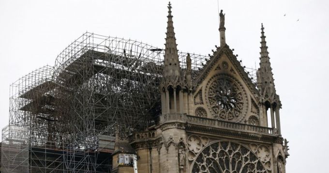 Lucrările de securizare la catedrala Notre-Dame din Paris au fost finalizate, urmează cele de restaurare