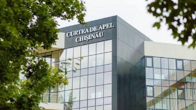 Curtea de Apel Chişinău urmează să decidă în privinţa măsurii de arest a primarului din Truşeni şi a unui om de afaceri, cercetaţi pentru acte de corupţie