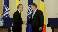 Klaus Iohannis a vorbit la telefon cu secretarul general al NATO: Afganistanul nu trebuie să devină un adăpost pentru terorişti