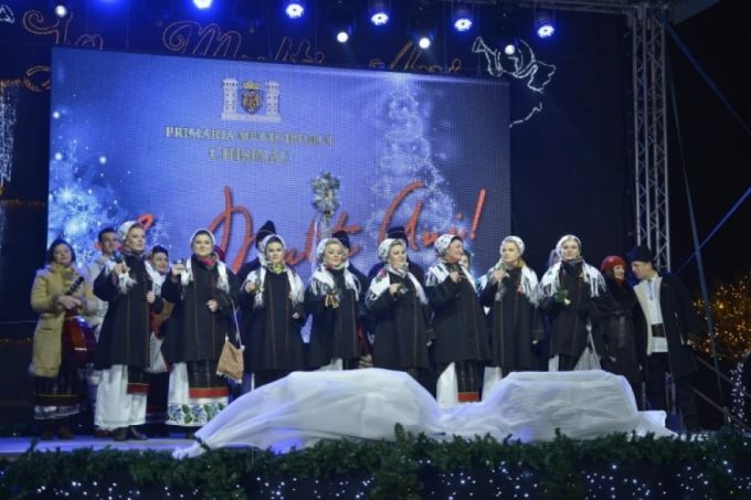 Mai multe manifestări cultural-artistice dedicate sărbătorilor de iarnă se vor desfăşura în Chişinău, în perioada 5 - 15 ianuarie