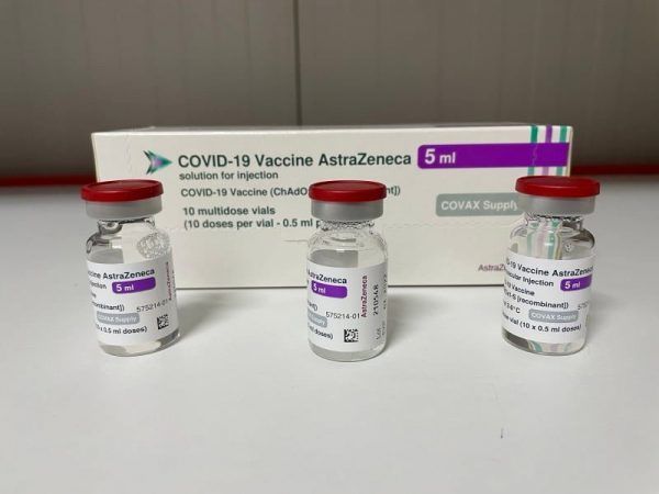 În Republica Moldova a fost livrat un lot de 14 400 de doze vaccin împotriva COVID-19 produs de AstraZeneca