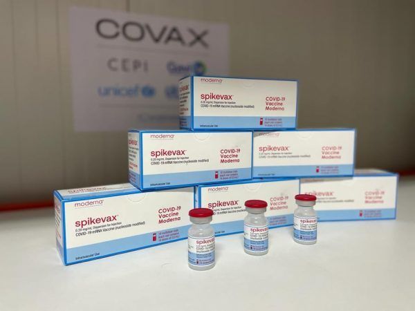 În Republica Moldova a fost livrat al treilea lot de vaccin Spikevax, produs de compania Moderna