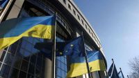 Bruxellesul deschide perspectiva îndepărtată de aderare a Ucrainei la UE (AFP)