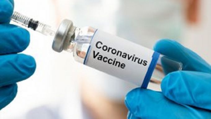 Coronavirus: Marea Britanie propune a patra doză de vaccin persoanelor celor mai vulnerabile