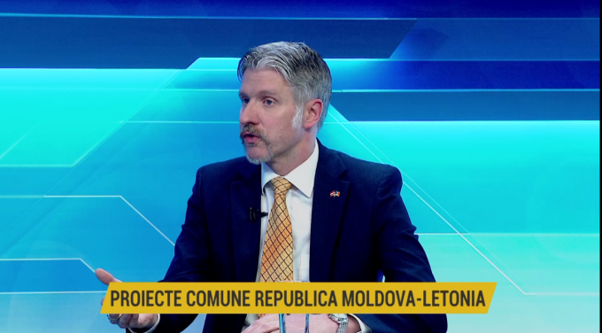 Urmăriţi la TVR MOLDOVA o ediţie specială cu ambasadorul Letoniei la Chişinău, Uldis Mikuts