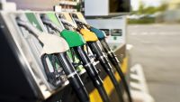 Noi preţuri la benzină şi motorină anunţate de ANRE