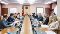 VIDEO. UPDATE. Şedinţa Guvernului R. Moldova. Cabinetul de miniştri a votat pentru trecerea terenului Stadionului Republican din domeniul public în domeniu privat